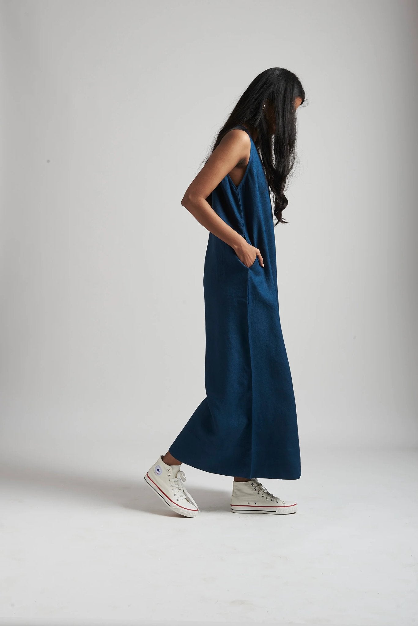 Indigo Linen Flared Jumpsuit - CiceroniJumpsuitSaphed