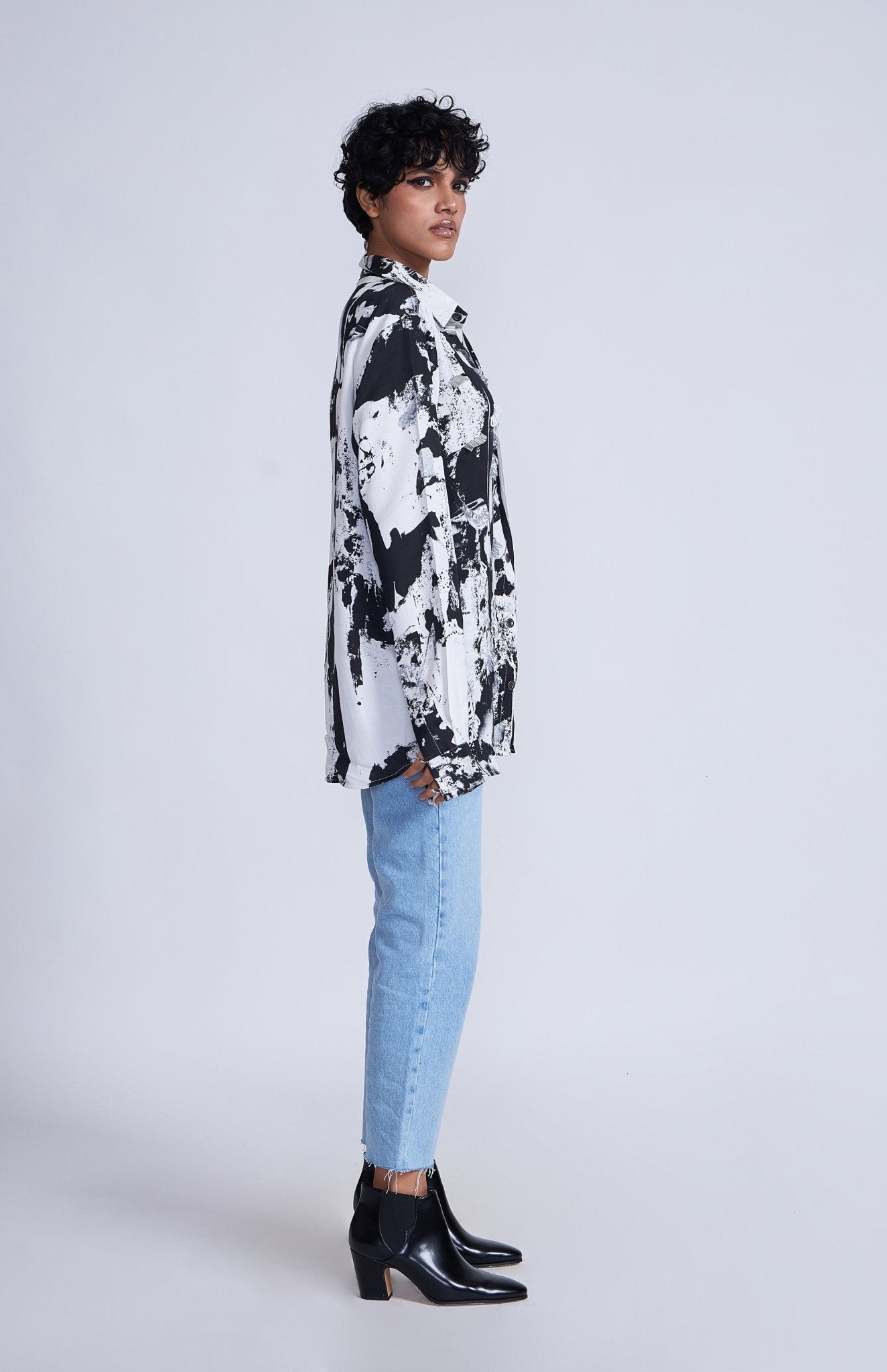 Kafka Embroidered Shirt - CiceroniShirtAdvait