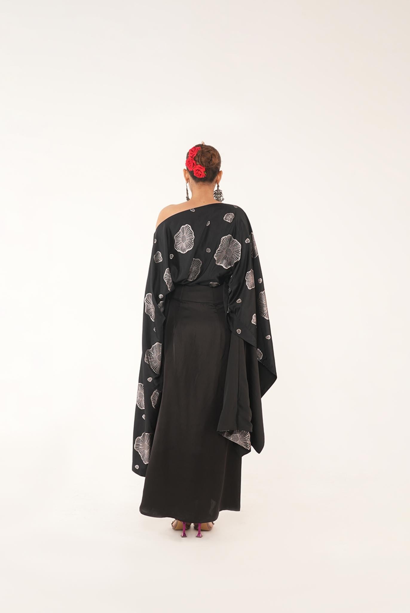 Kaizen Black Silk Coord Set With Drape Skirt - CiceroniCo-ord SetShriya Singhi