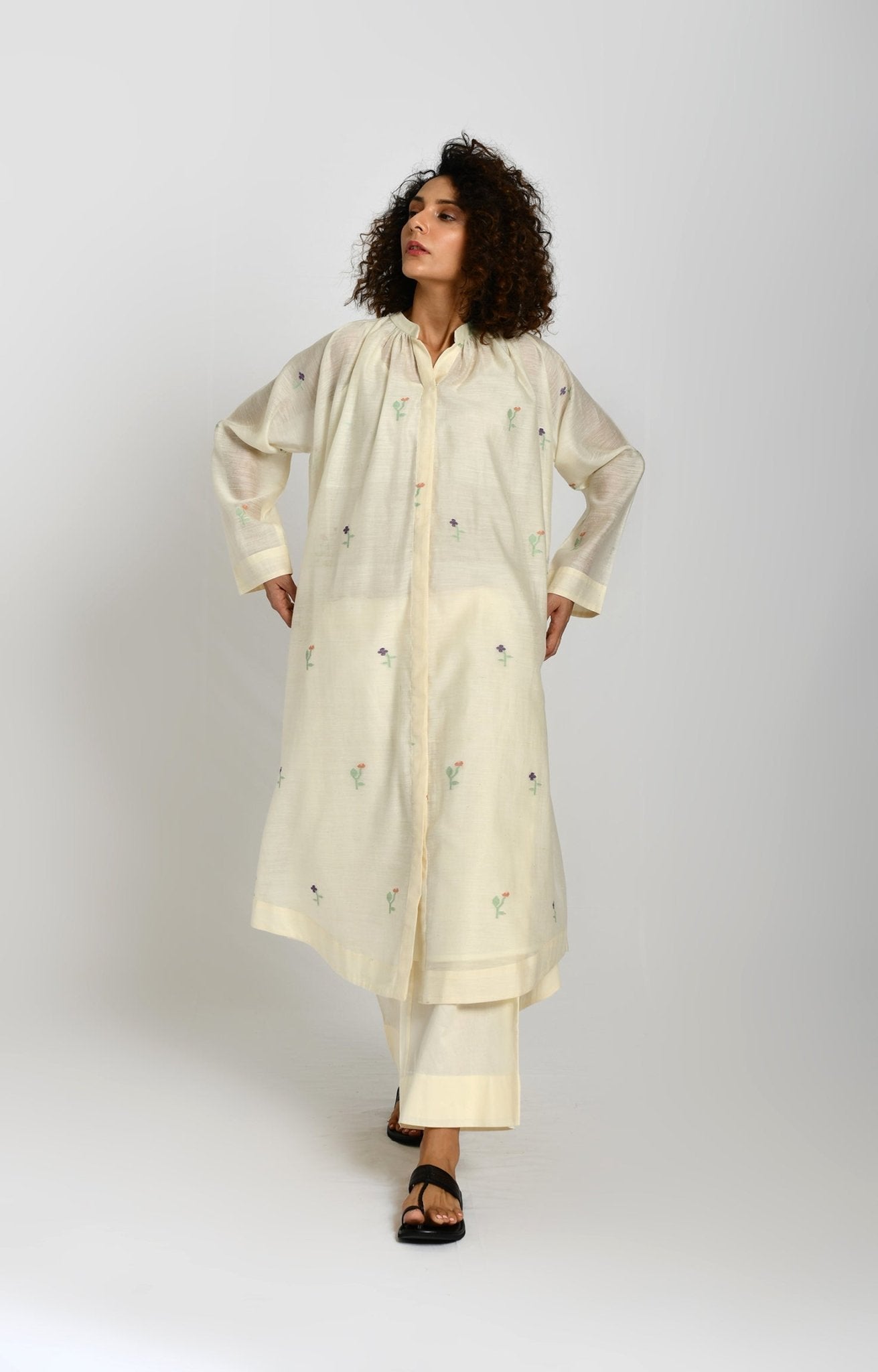 Khadi Silk Neck Gather Jamdani Co-ord Set- Off-white - CiceroniKurta setHiranya