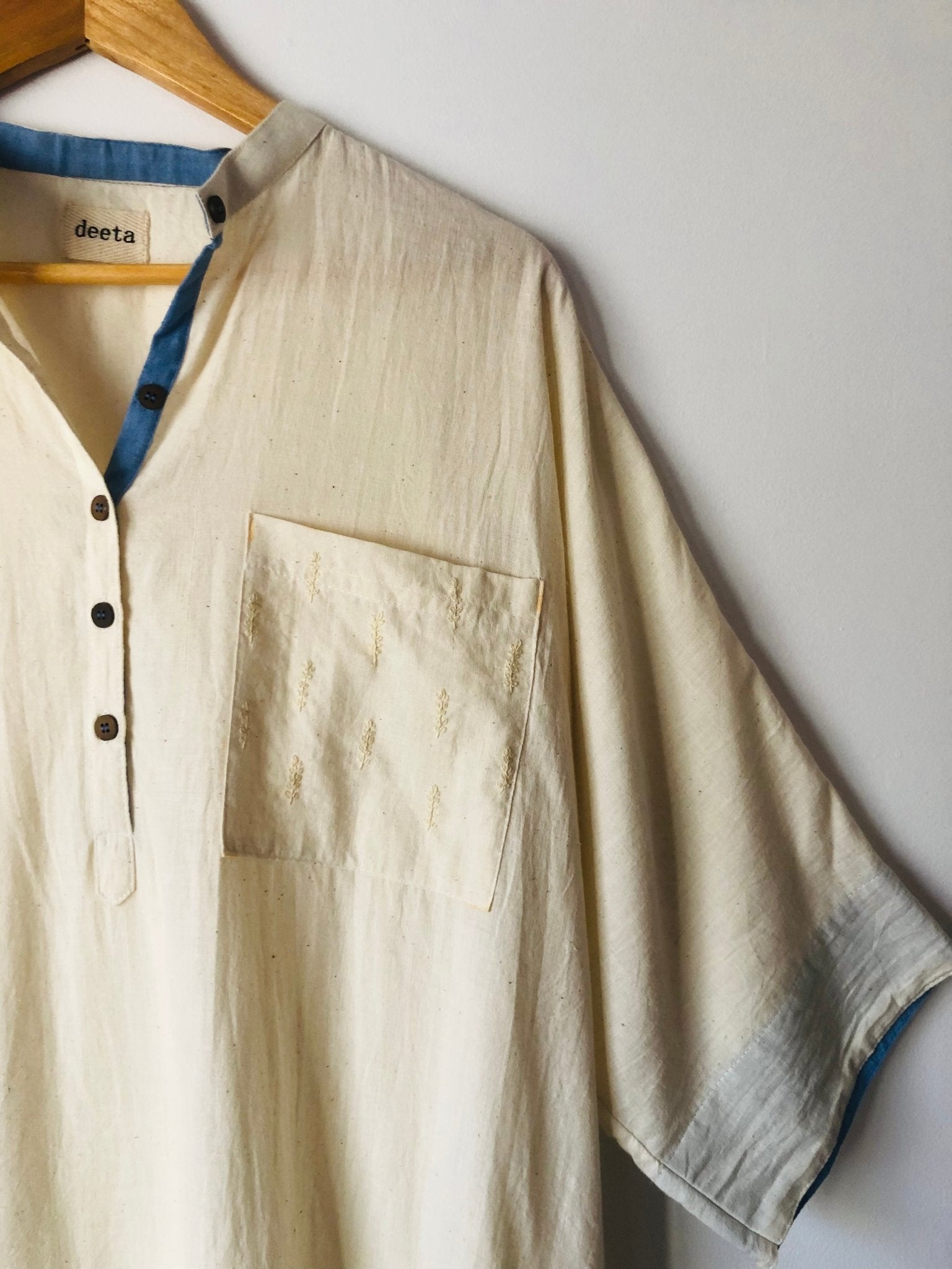 Kora Unisex Tunic - CiceroniTunicsDeeta