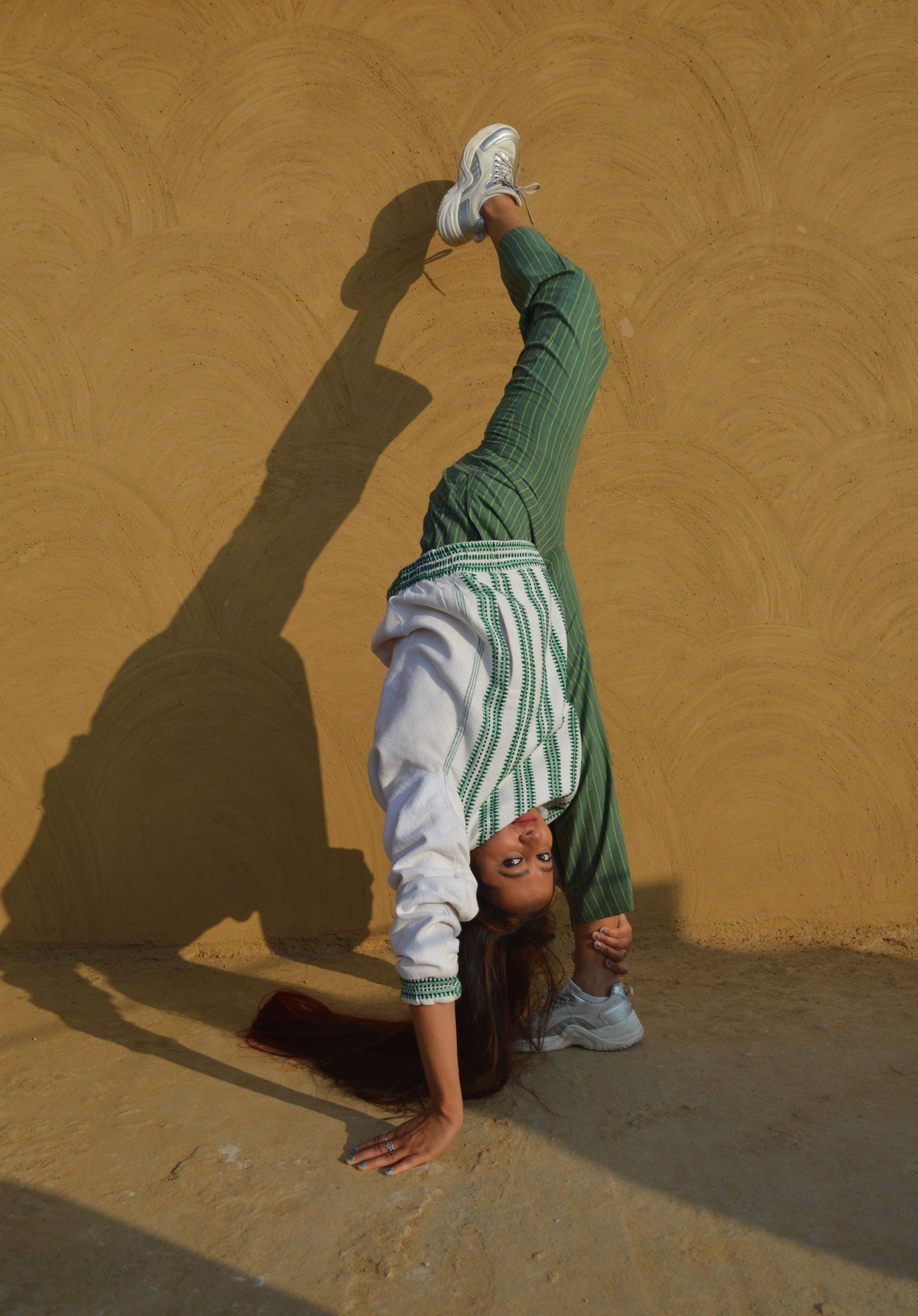 Kukhna Unisex Bomber Jacket In Green - CiceroniJohargram