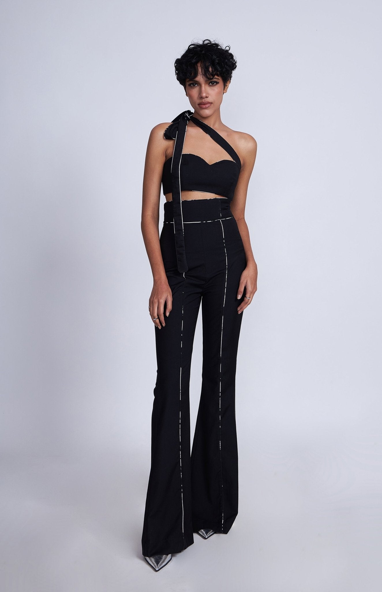 Kuro Tie-up Bustier - CiceroniBustierAdvait