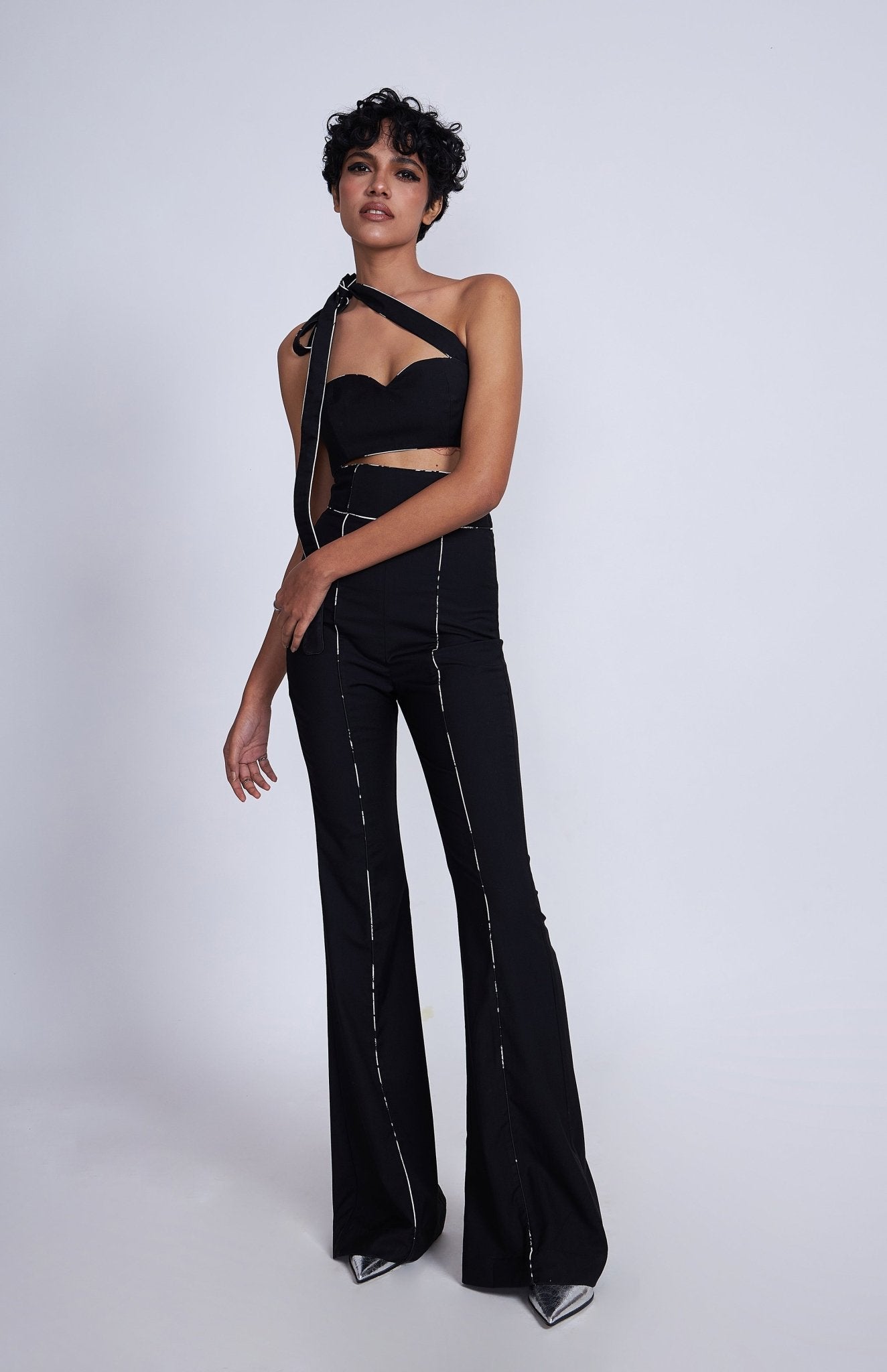 Kuro Tie-up Bustier - CiceroniBustierAdvait