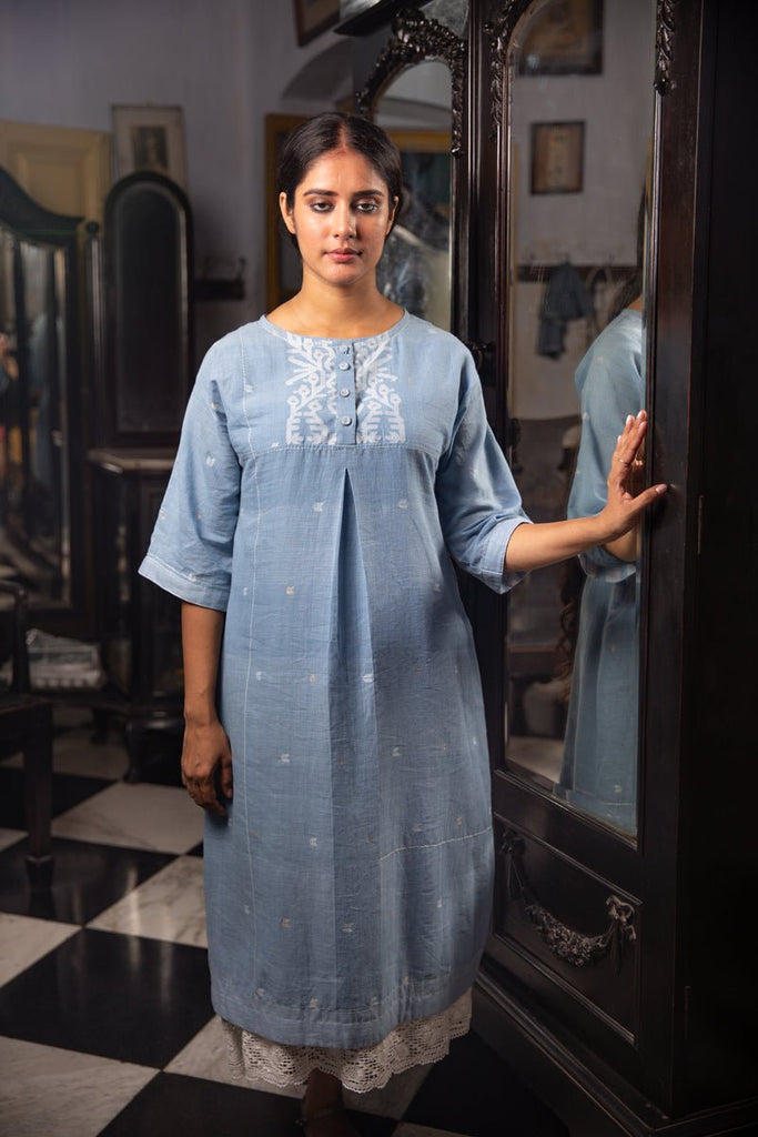 Lata Single Slit Kurta - CiceroniKurtaBhomra