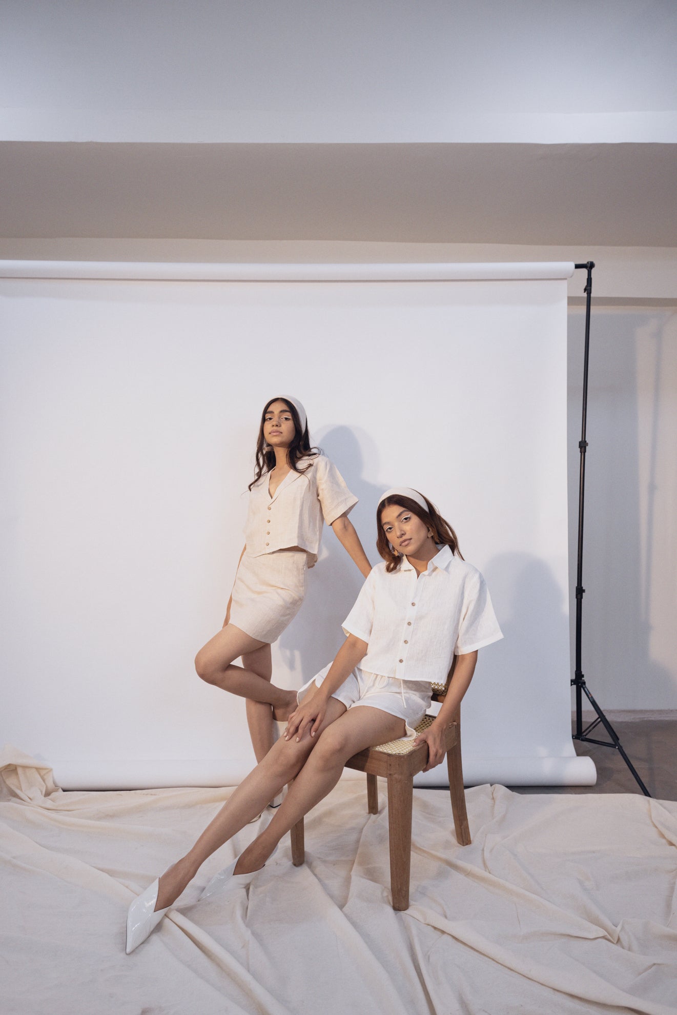 Live In Me Crop Shirt - CiceroniThoughts Into Things