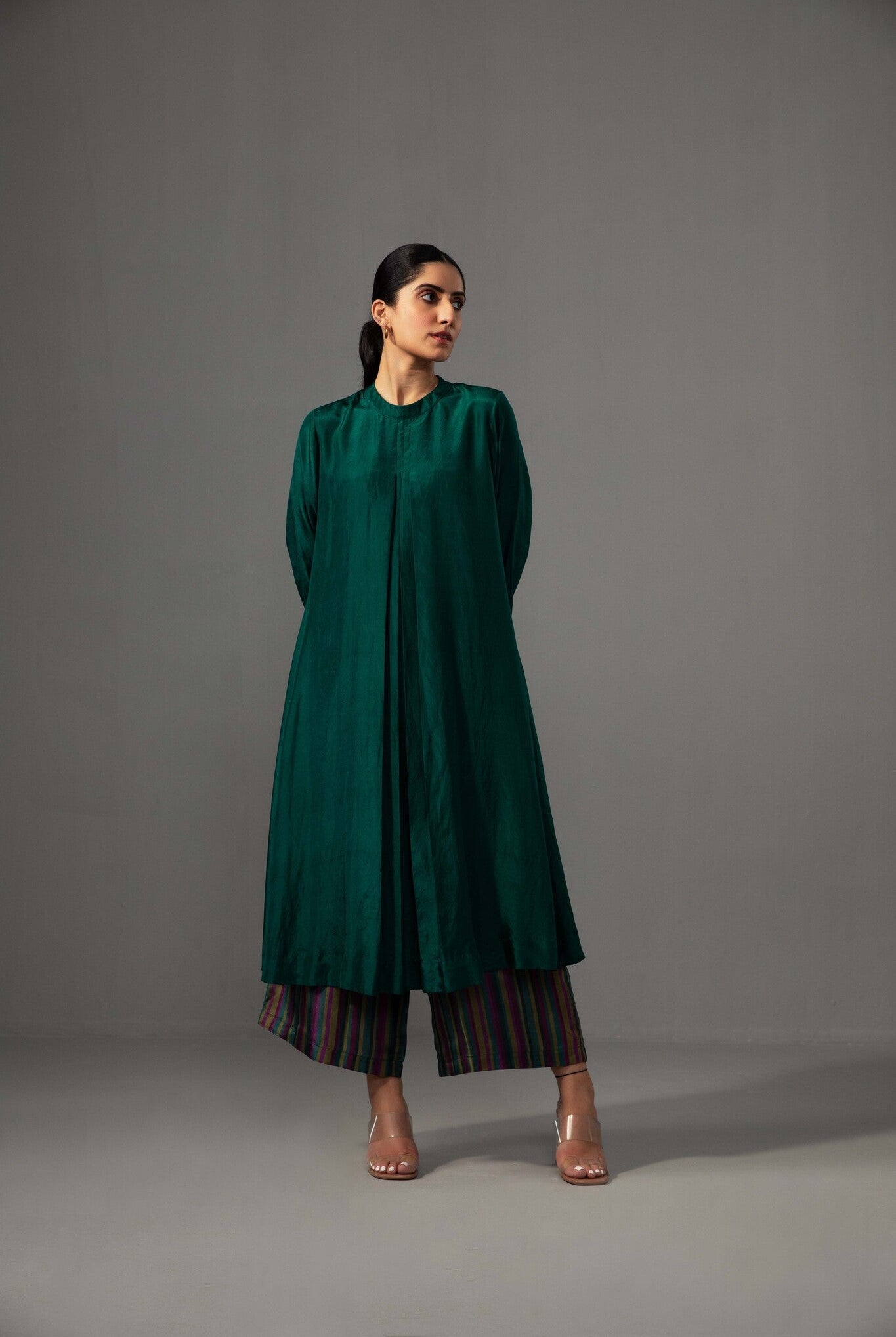 Maya Set - Emerald Green - CiceroniKurta Set, Festive wearLabel Shreya Sharma