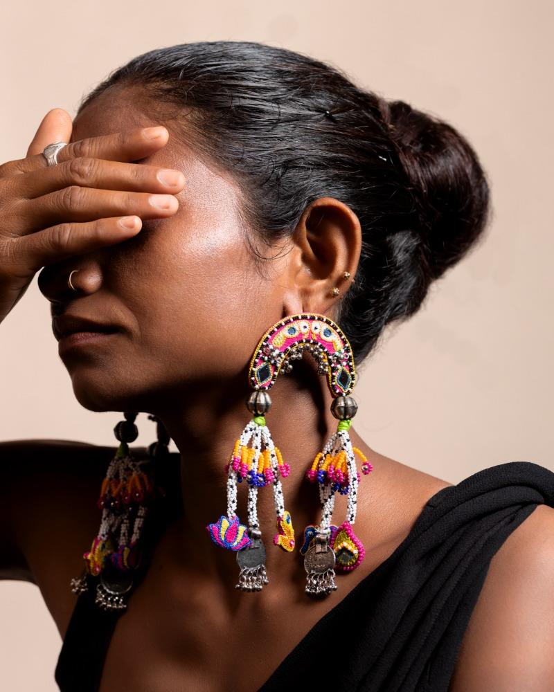 Mindhi - CiceroniEarringsKrutiArts