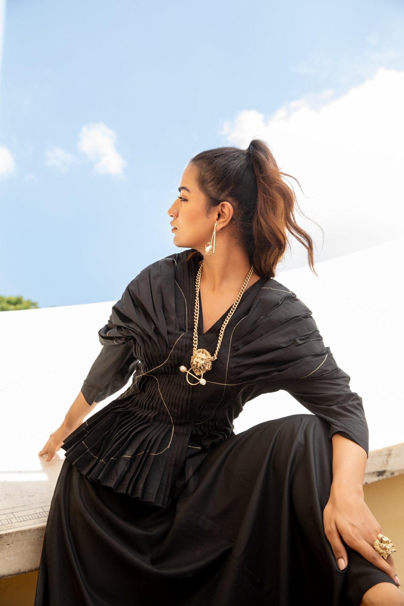 Minimal Zari Top - CiceroniTopsKoshue