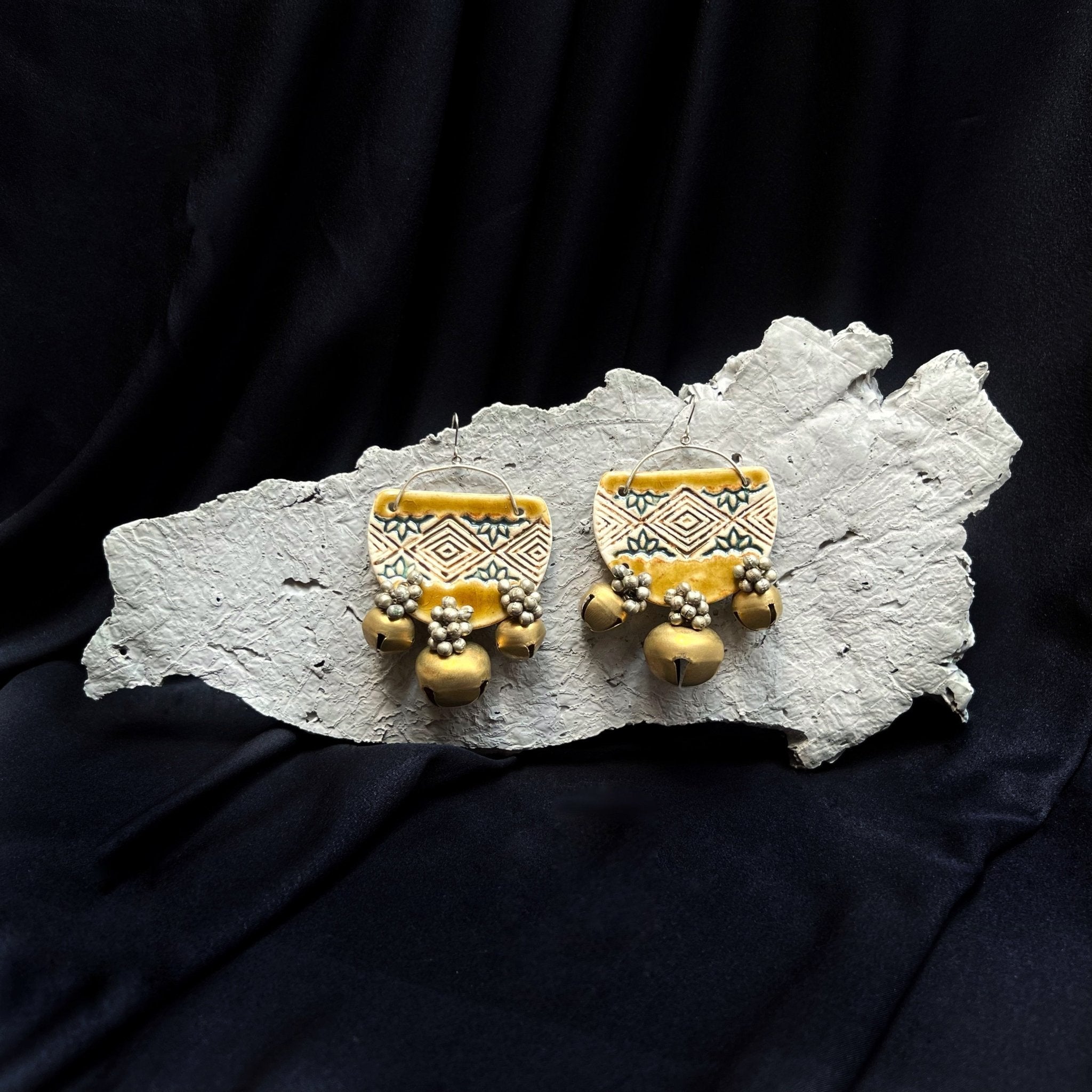 Mohar - Ardh Vratt Earrings - CiceroniEarringsChaakmaati