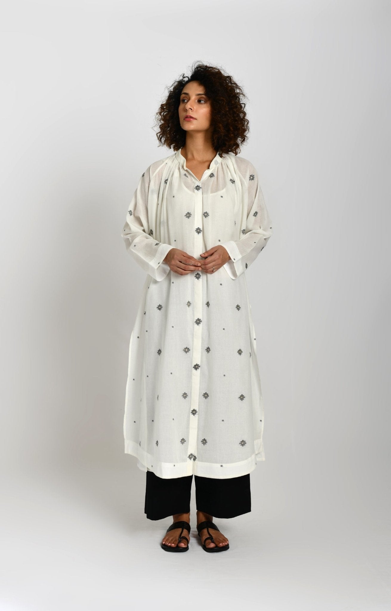 Neck Gather Jamdani Tunic- White - CiceroniKurtaHiranya