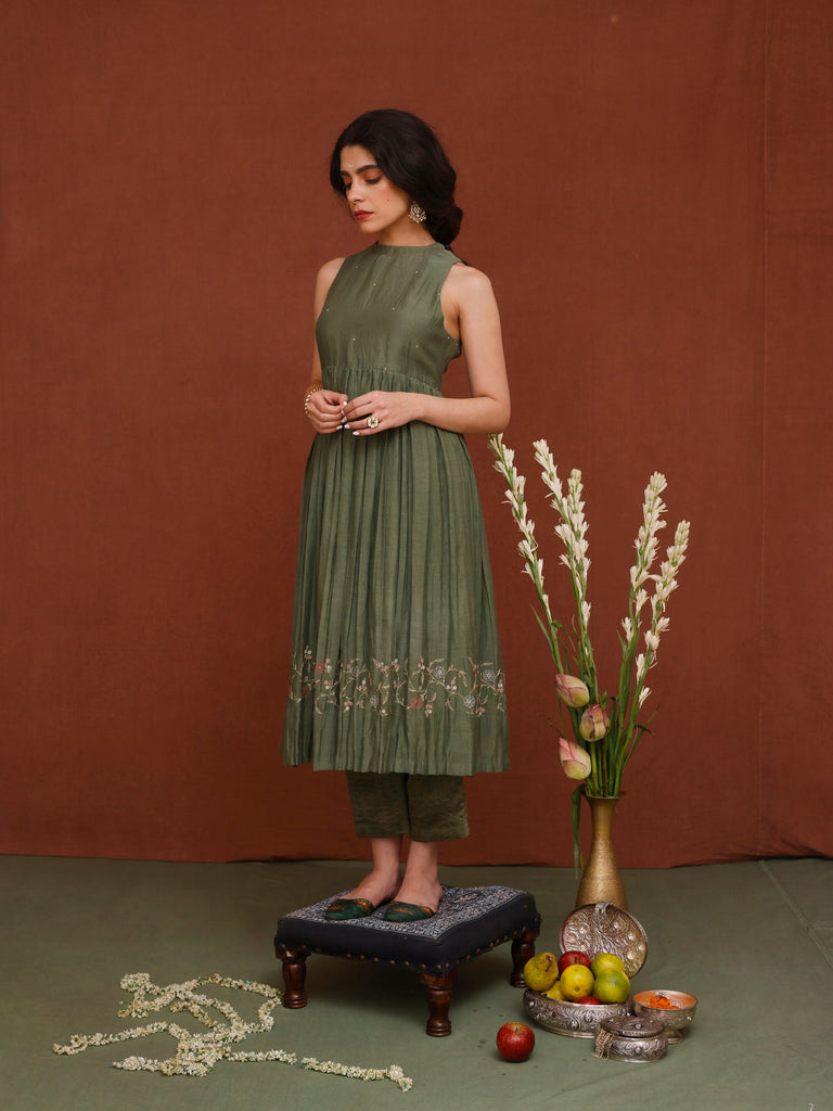 Nidhi Outfit - CiceroniKurta Set, Festive wearChokhi Chorri