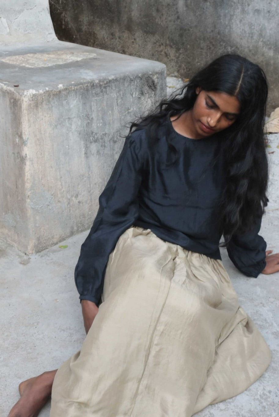 Oat Skirt & Charcoal Blouse - Ciceroniskirtwith N.
