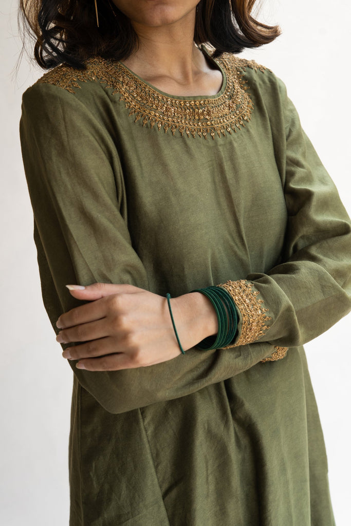 Olive Zeenat Kurta Set - CiceroniNirjara