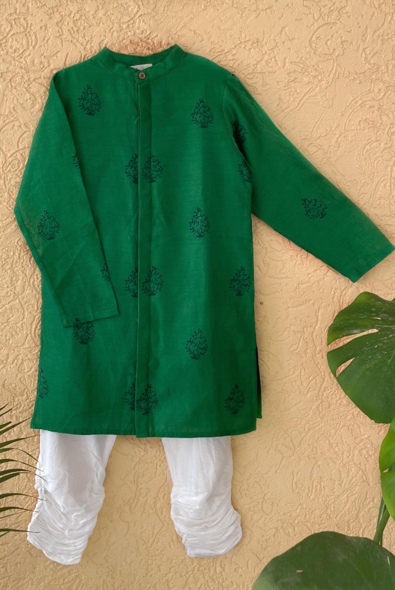 Panna Cotton Silk Green Block Printed Kurta with Pink Long Sherwani Jacket and Churidaar - CiceroniKurta SetMiko Lolo