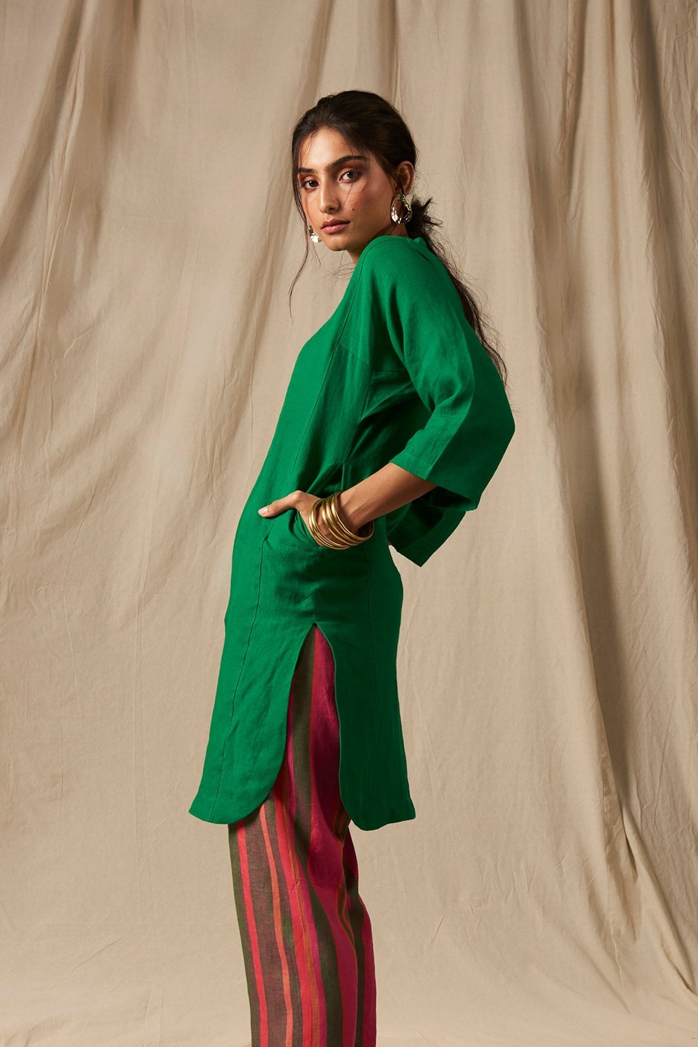 Panna Linen Panelled Kurta Set - CiceroniKurta SetSaphed