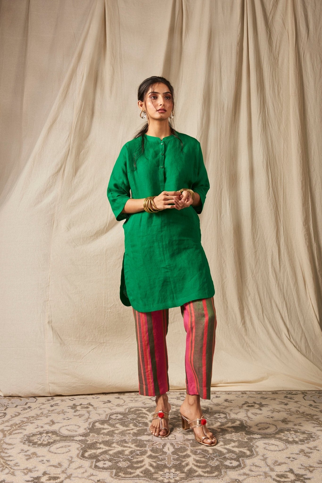 Panna Linen Panelled Kurta Set - CiceroniKurta SetSaphed