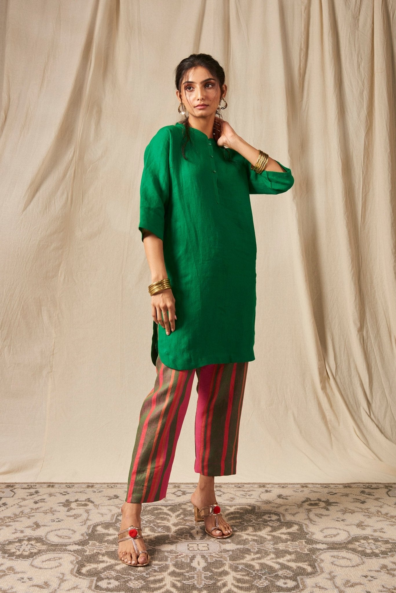 Panna Linen Panelled Kurta Set - CiceroniKurta SetSaphed