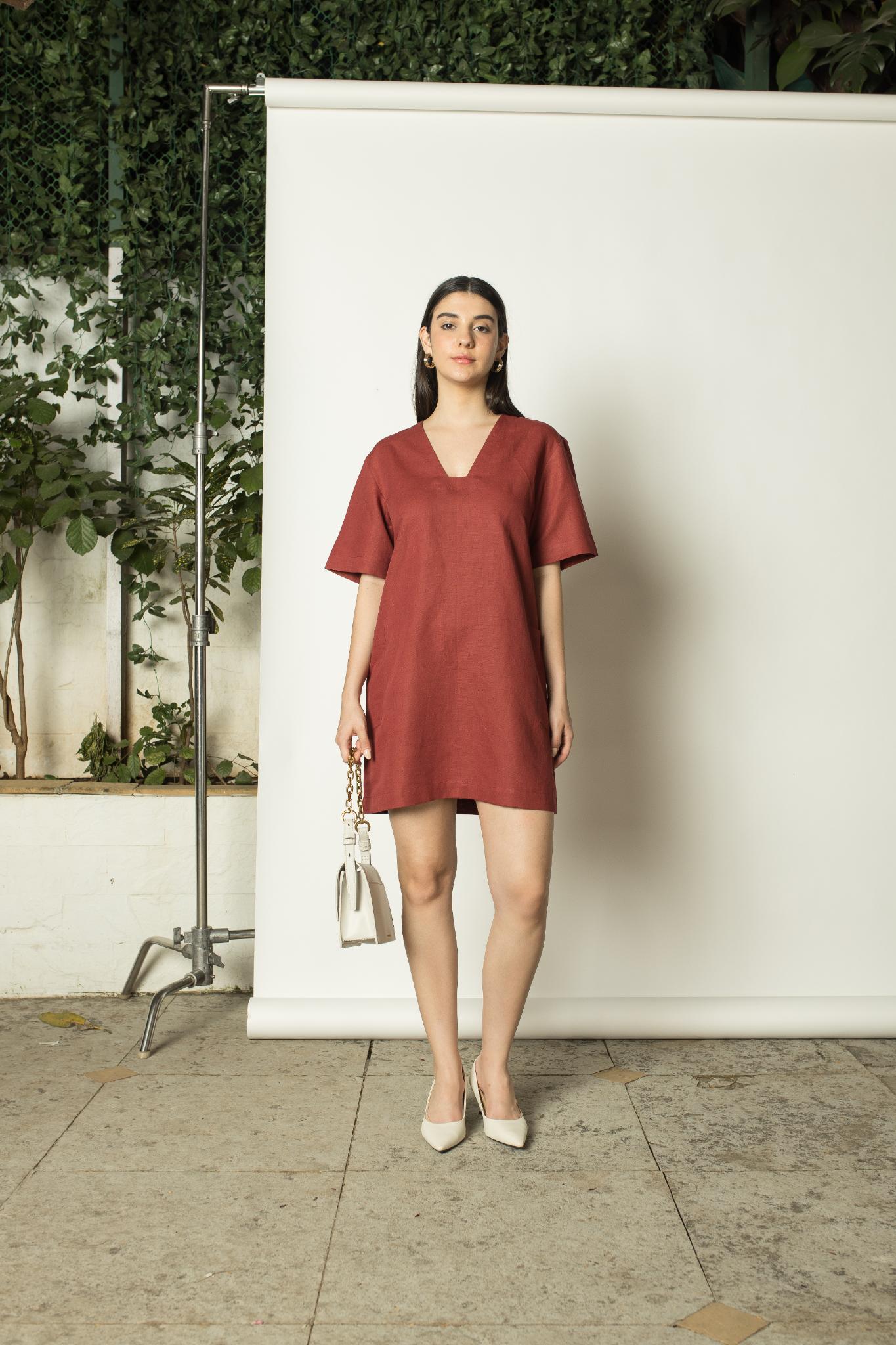 Plunge-Neck Shift Dress - CiceroniDressesAnushé Pirani