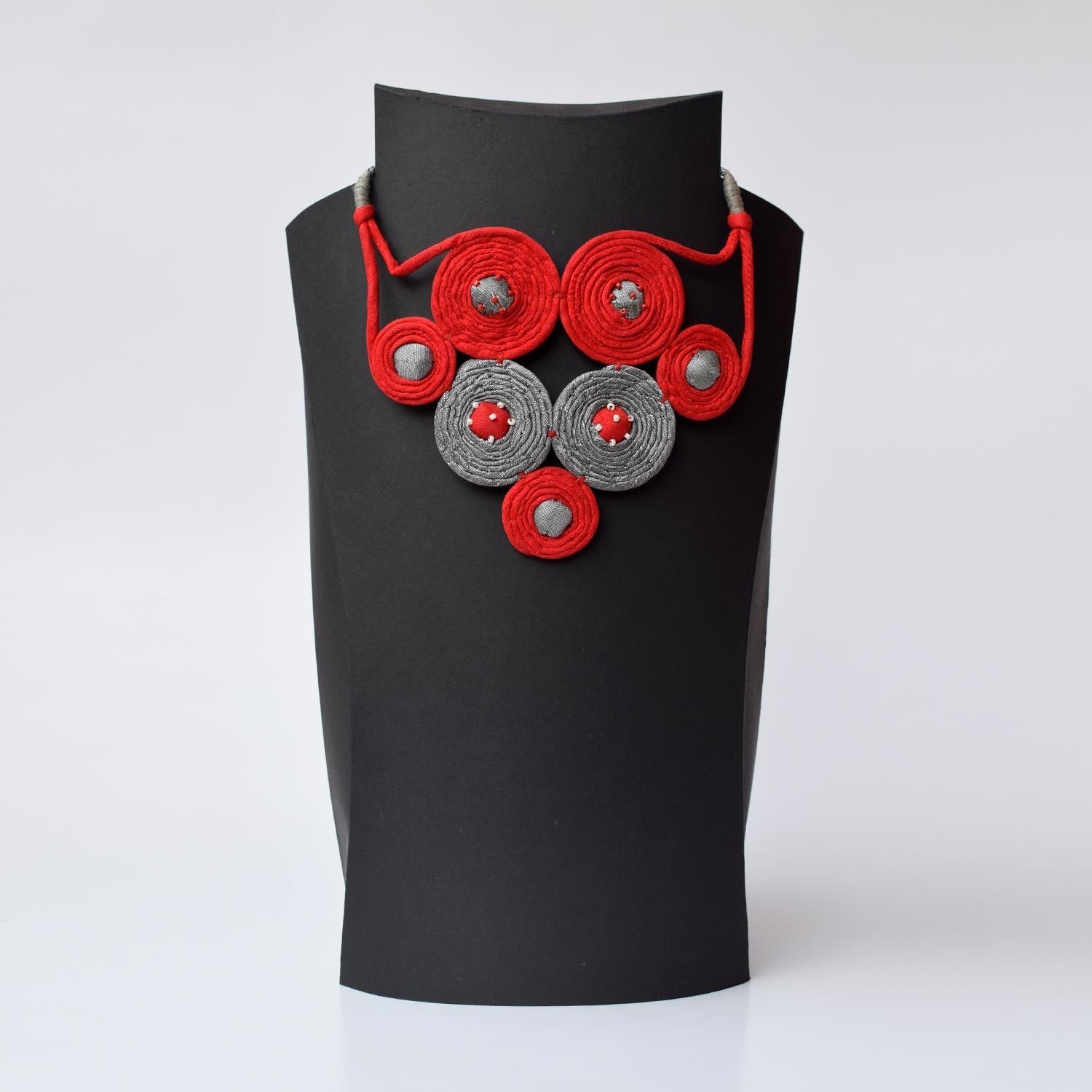 Rangoli Neckpiece - CiceroniNeckpiecePaulami