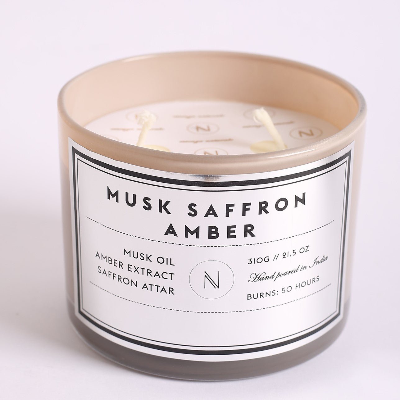 Saffron infused in Musk & Amber Candle - CiceroniNASO