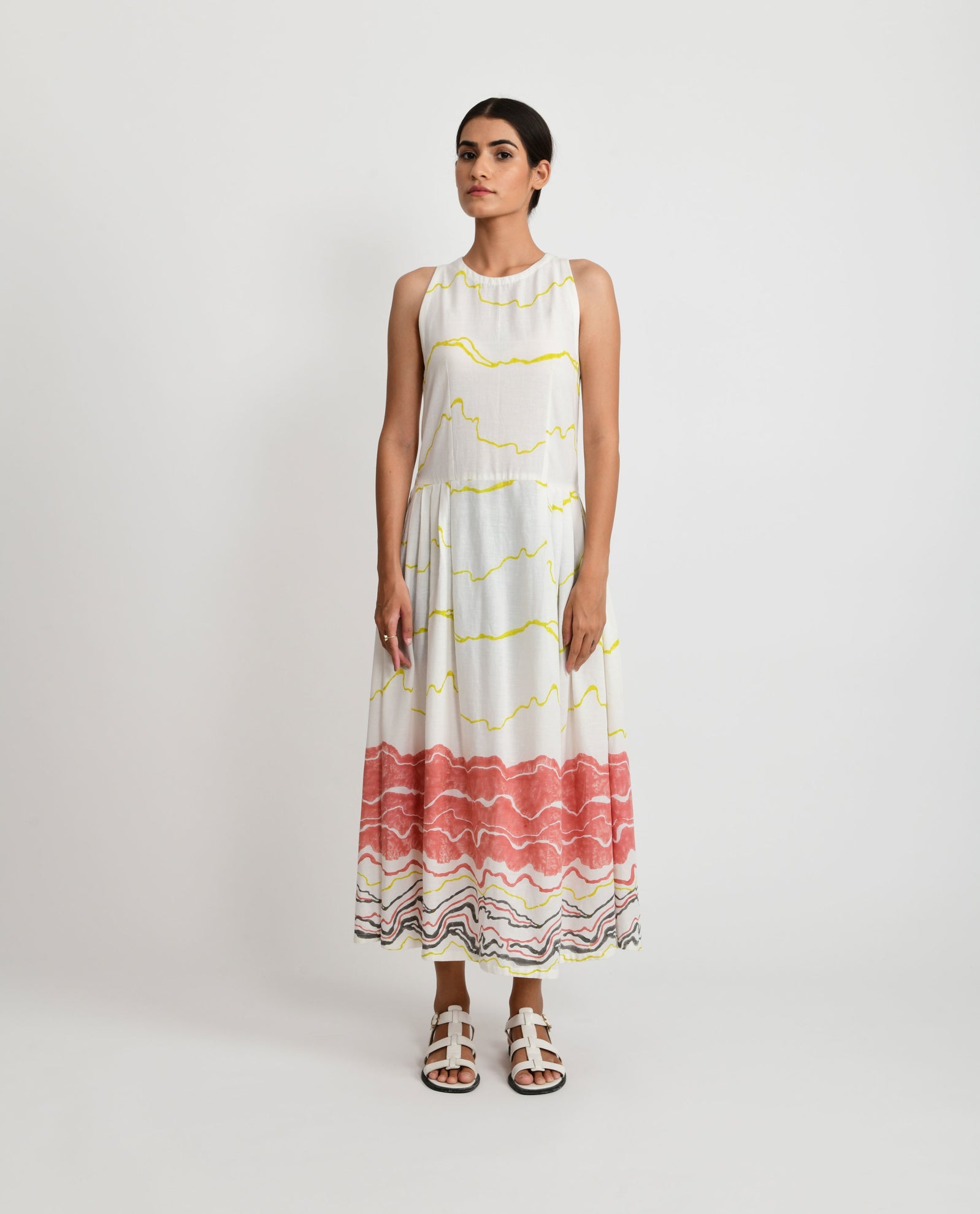 Salmon Pleated Dress - CiceroniRias Jaipur