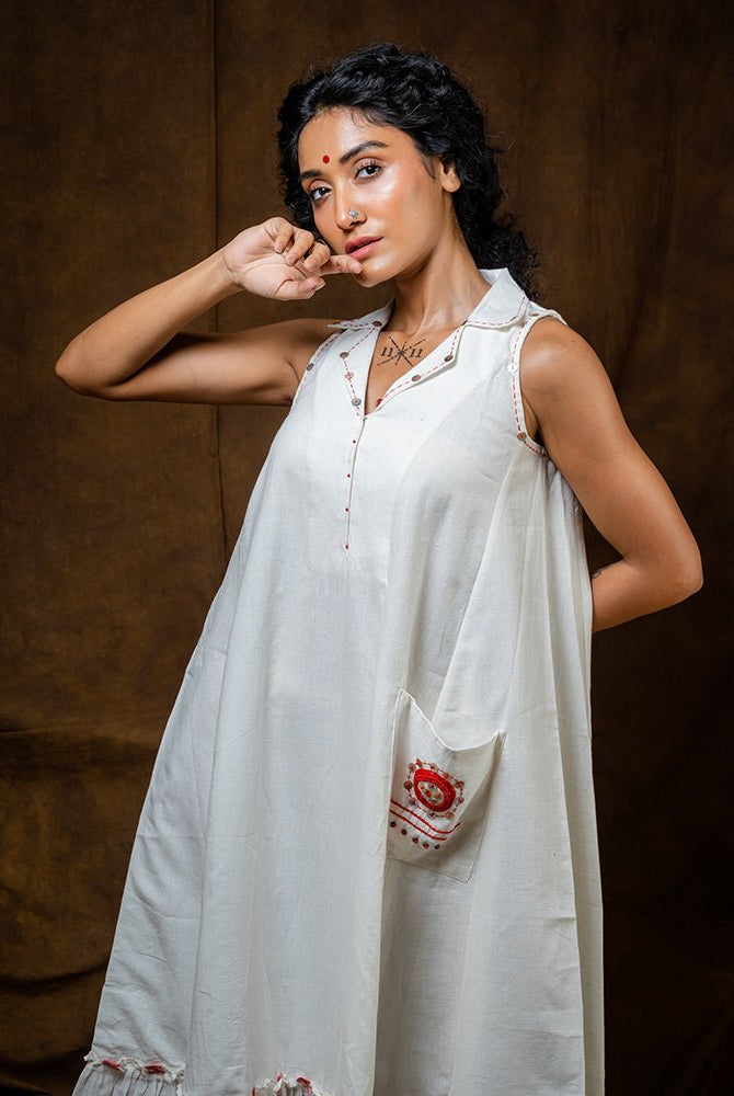 Shvet White Maxi Dress - CiceroniDressesPrathaa