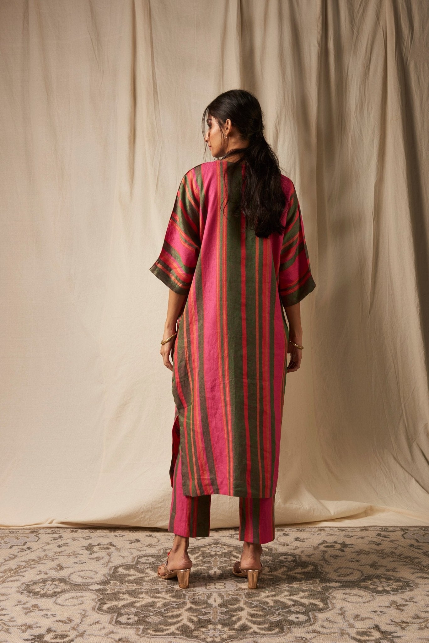 Surekha Linen Dolman Kurta Set - CiceroniKurta SetSaphed