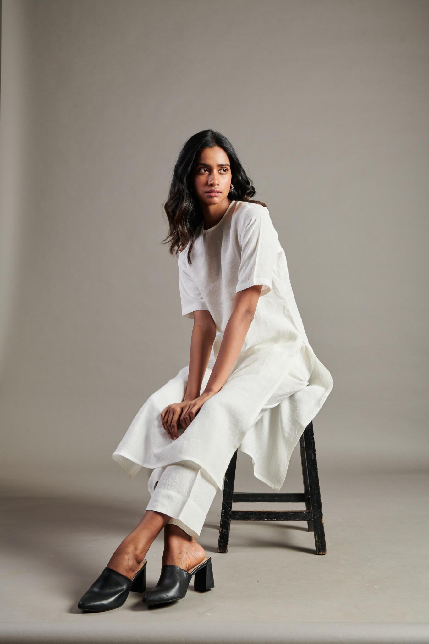 Taj Linen Half Sleeves Kurta Set - CiceroniKurta SetSaphed