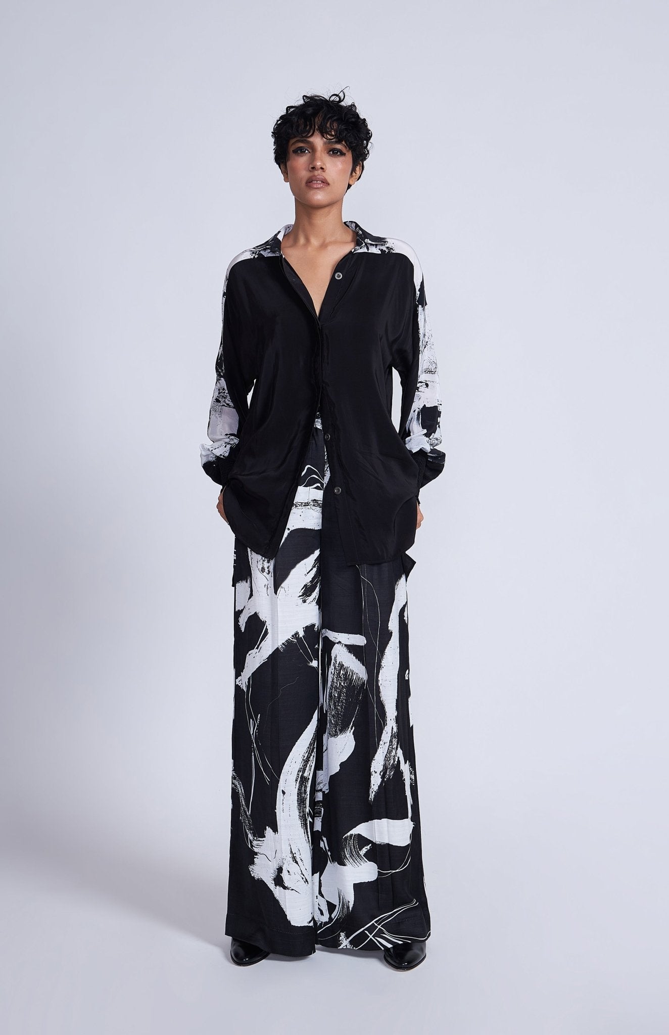 Tazaki Trousers - CiceroniTrousersAdvait