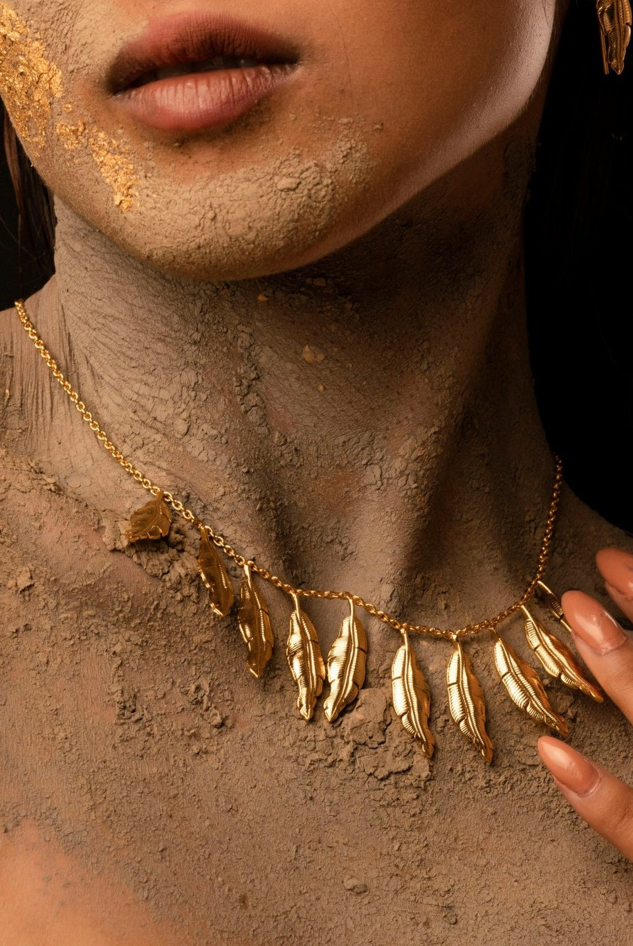 The Golden Leaf Necklace - CiceroniNecklaceAmalgam By Aishwarya