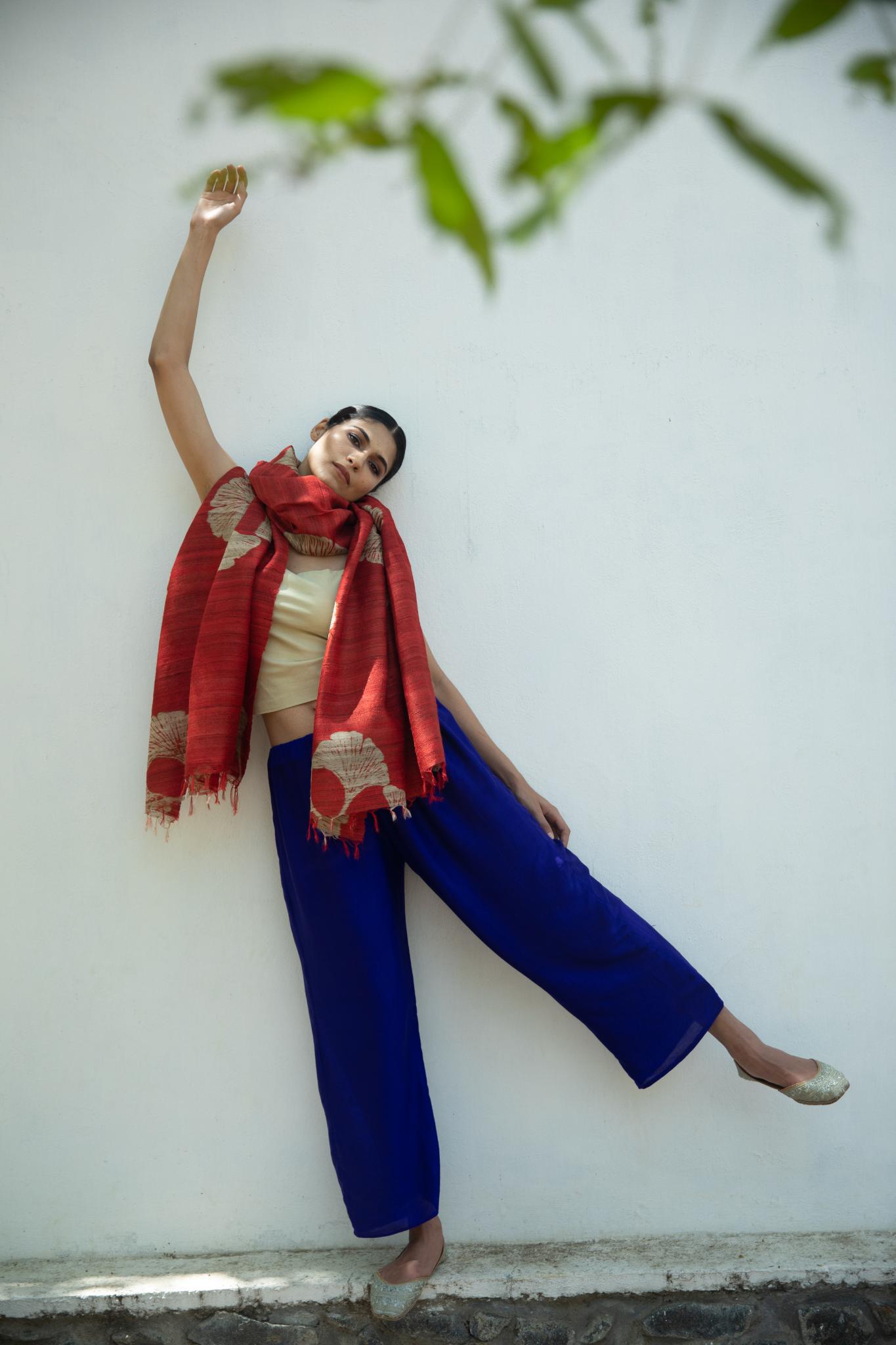 The 'Icho' Tussar Silk Blanket Scarf - CiceroniScrafAeshaane