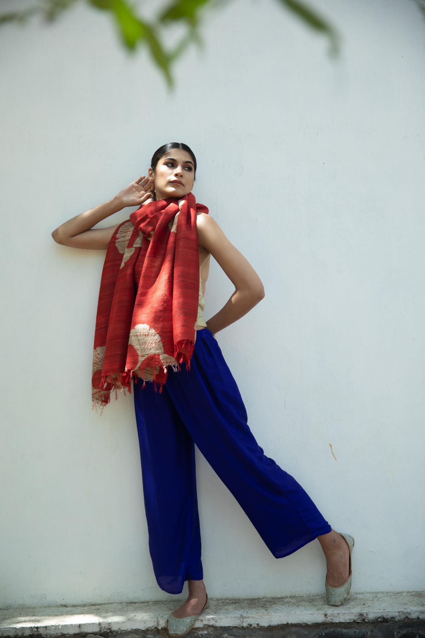 The 'Icho' Tussar Silk Blanket Scarf - CiceroniScrafAeshaane