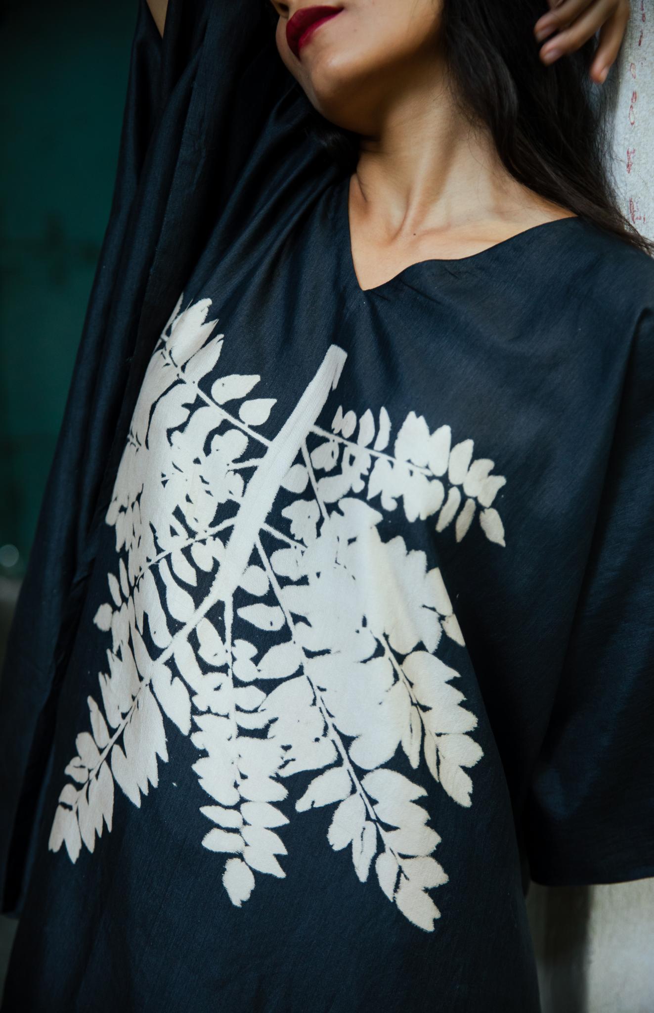 The 'Magnum Opus' Eri Peace Silk kaftan - CiceroniKaftanAeshaane