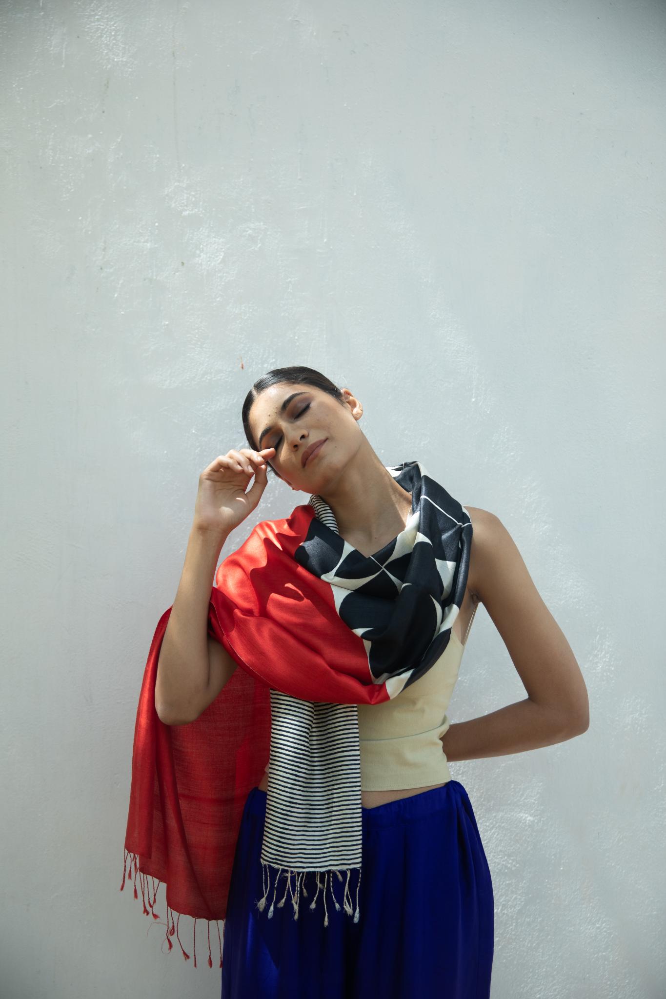 The 'Moon' Eri Silk Scarf - CiceroniScrafAeshaane