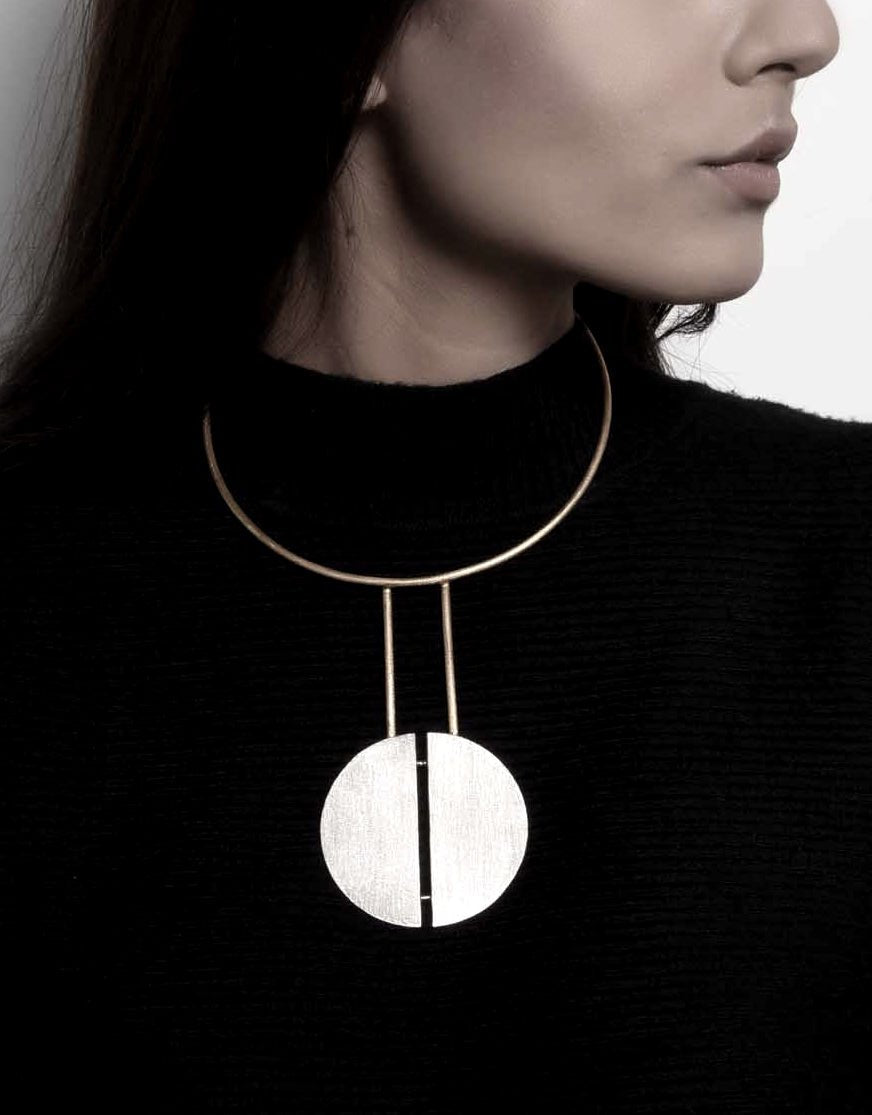 Twinning Moon Neckpiece - CiceroniDE'ANMA