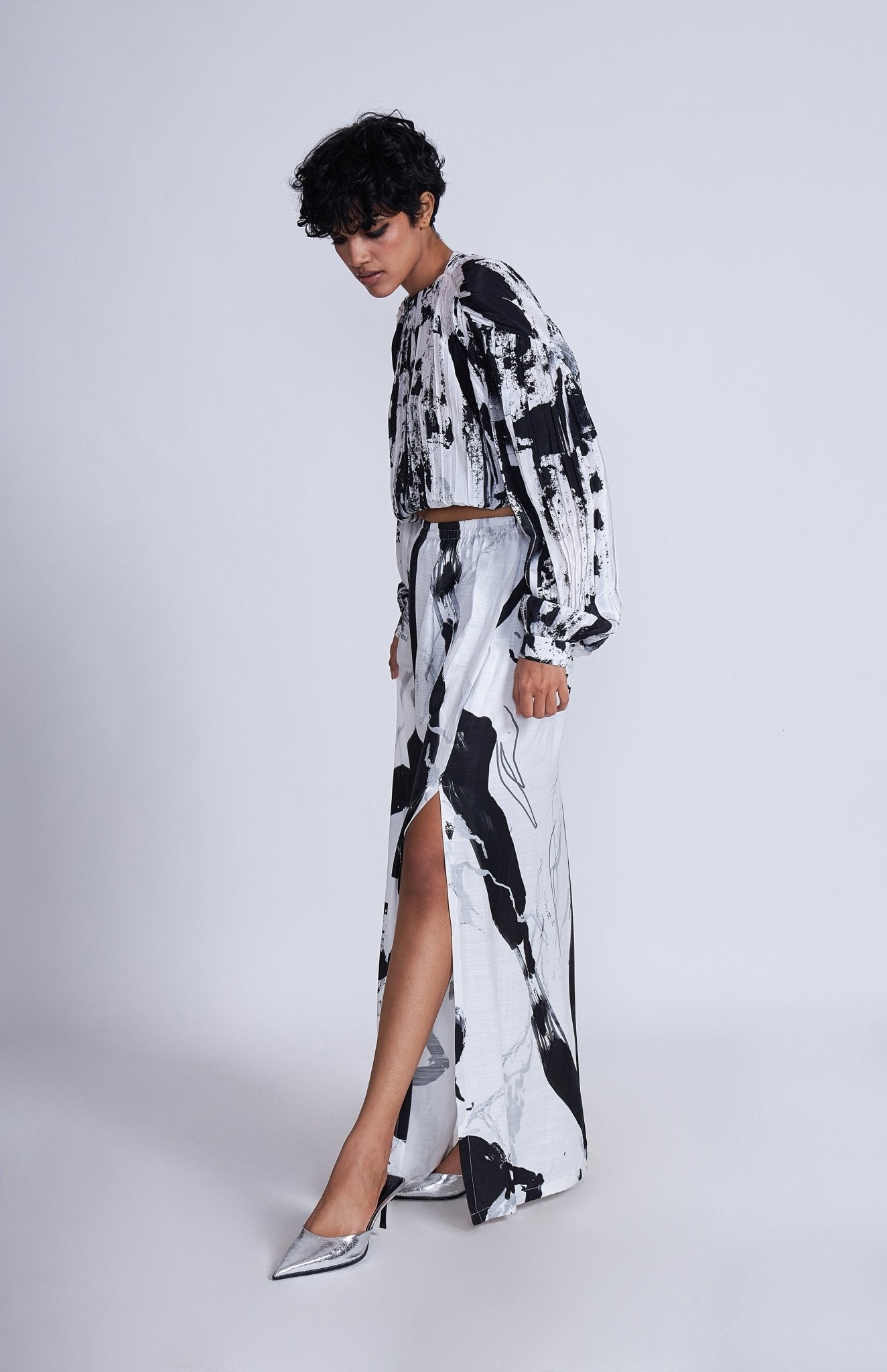 Yuki A-line Skirt - CiceroniSkirtsAdvait