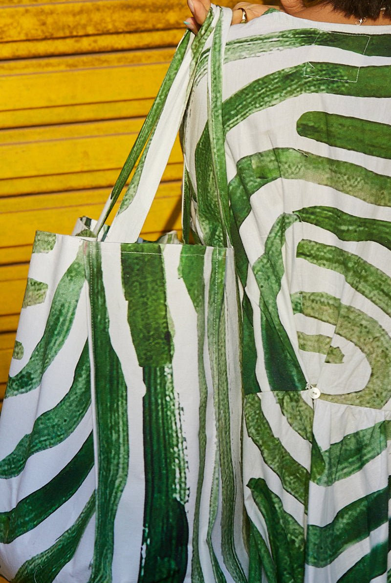 Zanzibar Large Tote in Abstract Green Print - CiceroniHappi Space